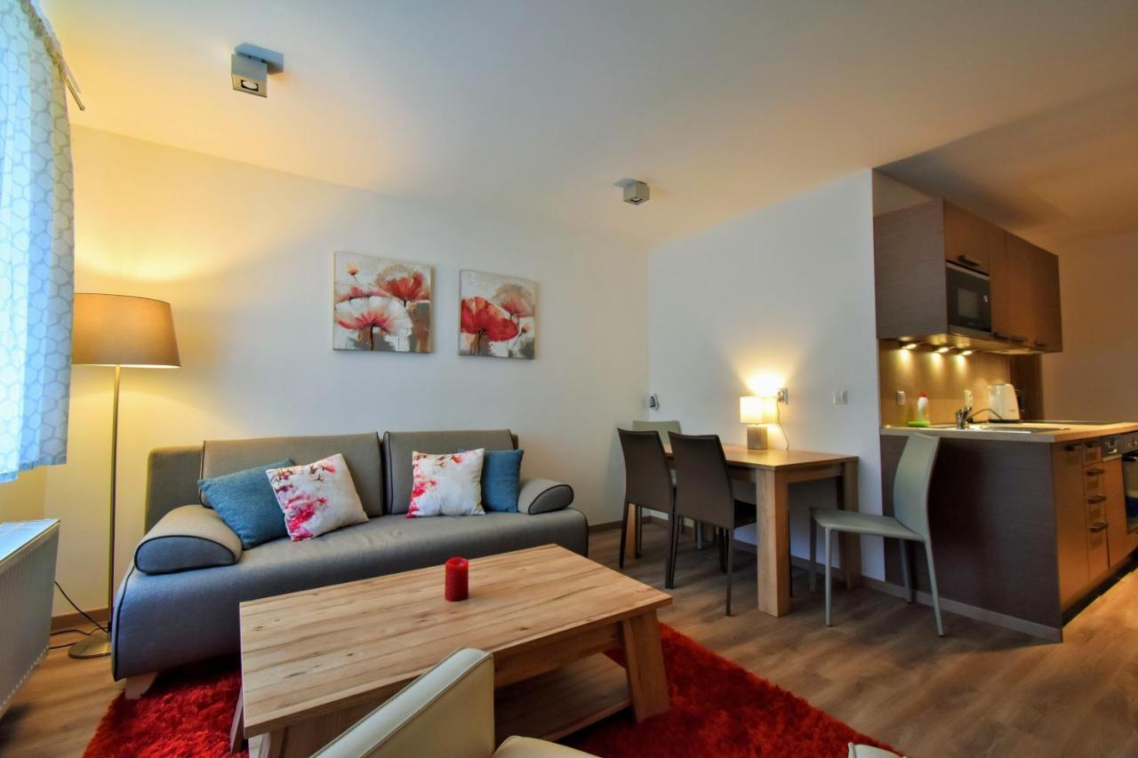 Apartment Dalibor II With Private Entrance And Private Garage Spindleruv Mlyn Exterior photo